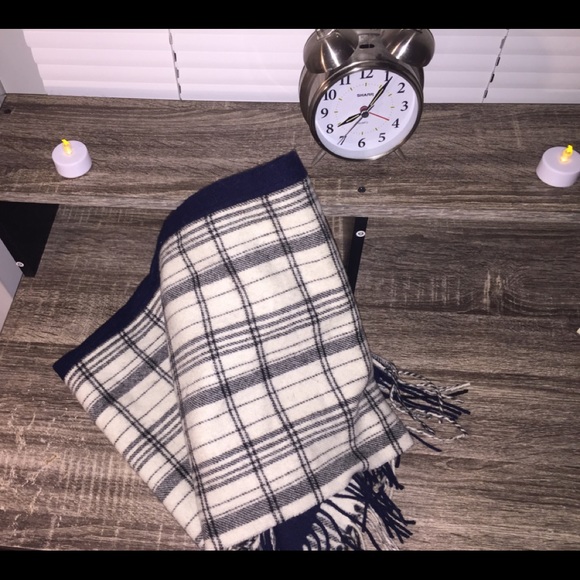 Madwell Wrap - Picture 6 of 14